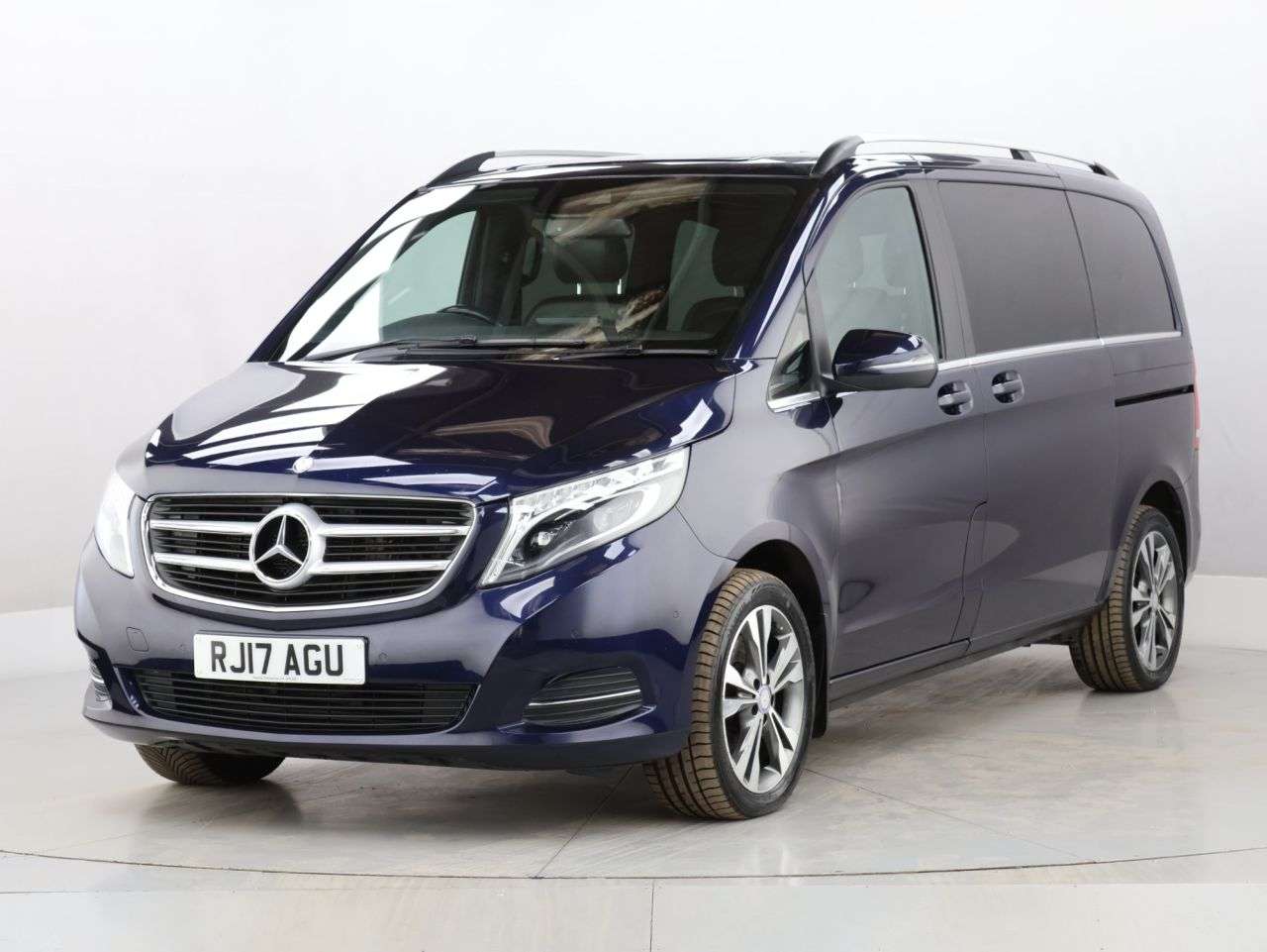 2017 MERCEDES-BENZ V CLASS 2017 MERCEDES-BENZ V CLASS
