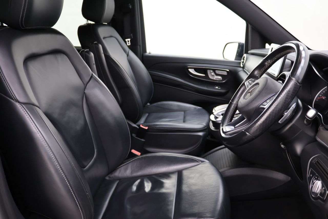 2017 MERCEDES-BENZ V CLASS 2017 MERCEDES-BENZ V CLASS