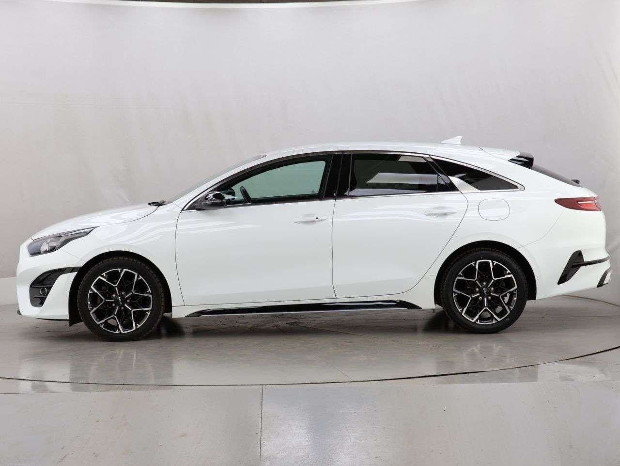 2023 KIA PROCEED 2023 KIA PROCEED