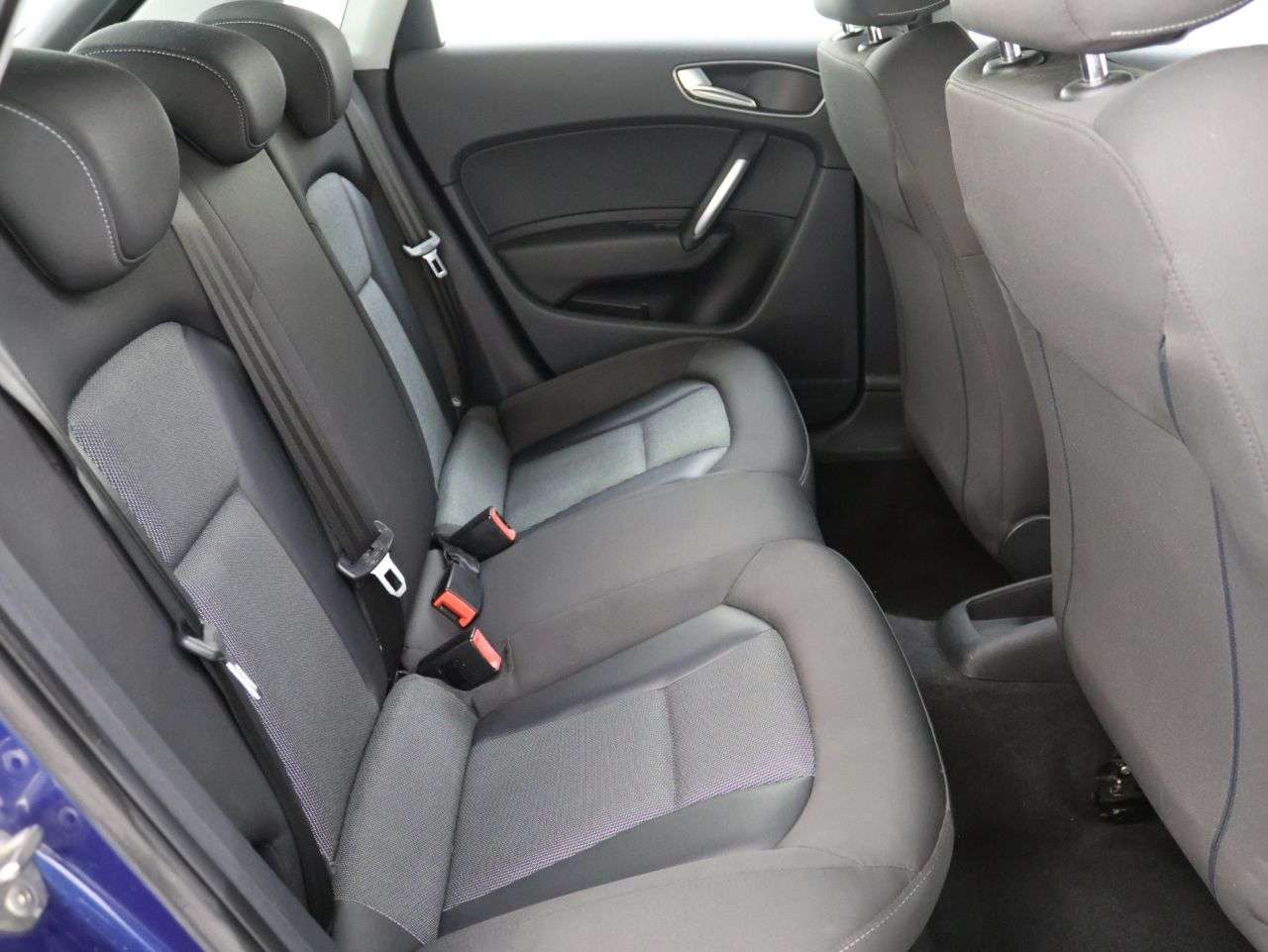 2013 AUDI A1 2013 AUDI A1