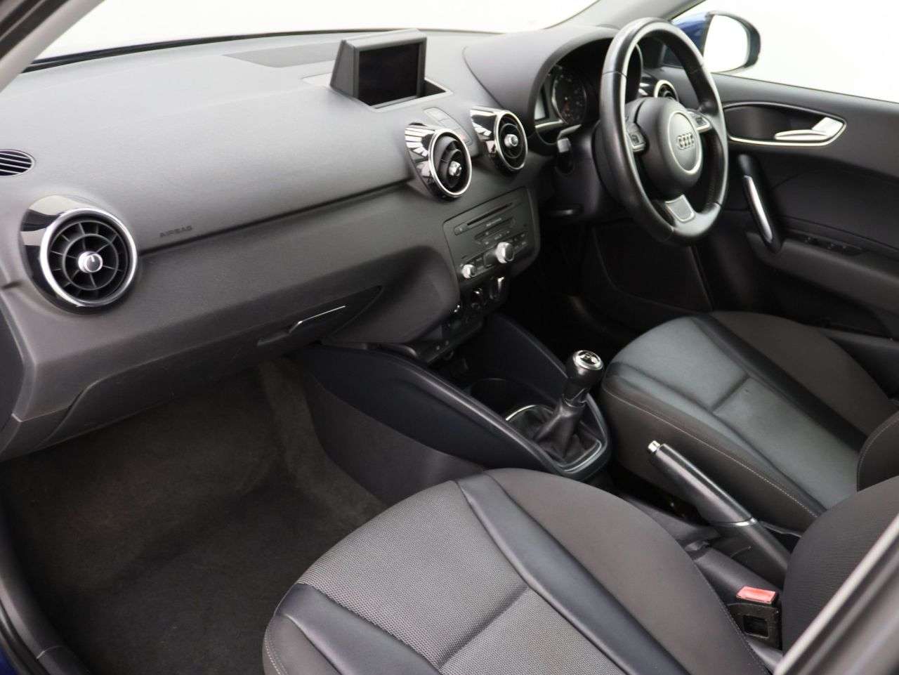 2013 AUDI A1 2013 AUDI A1