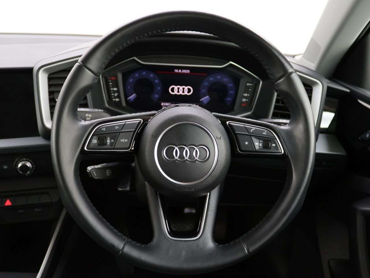 2020 AUDI A1 2020 AUDI A1