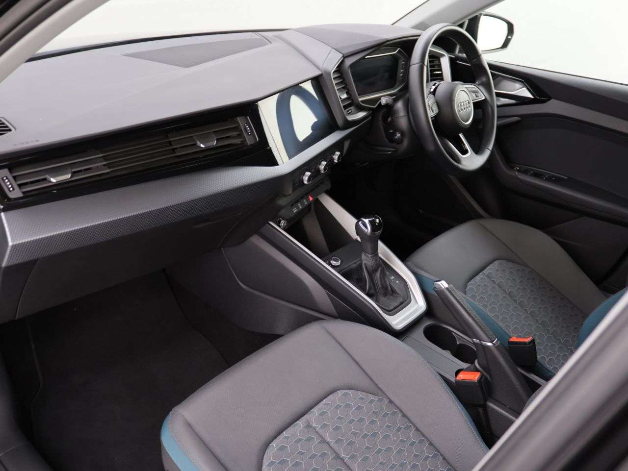 2020 AUDI A1 2020 AUDI A1