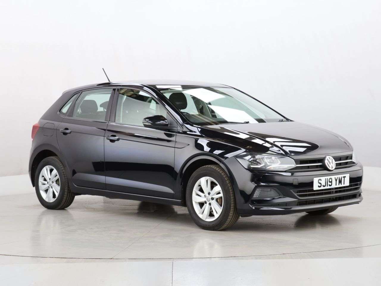 2019 VOLKSWAGEN POLO 2019 VOLKSWAGEN POLO