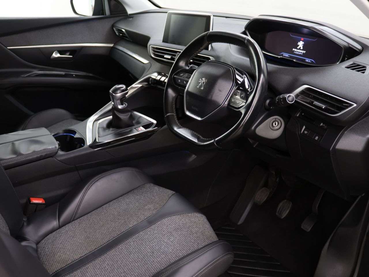 2018 PEUGEOT 3008 2018 PEUGEOT 3008