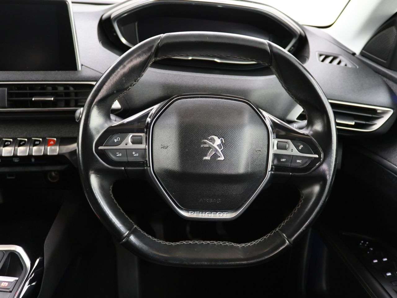 2018 PEUGEOT 3008 2018 PEUGEOT 3008