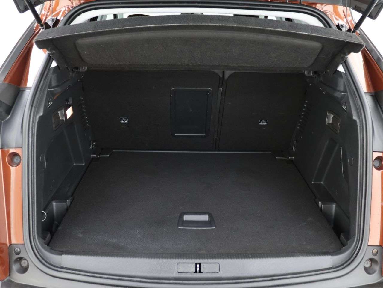2018 PEUGEOT 3008 2018 PEUGEOT 3008