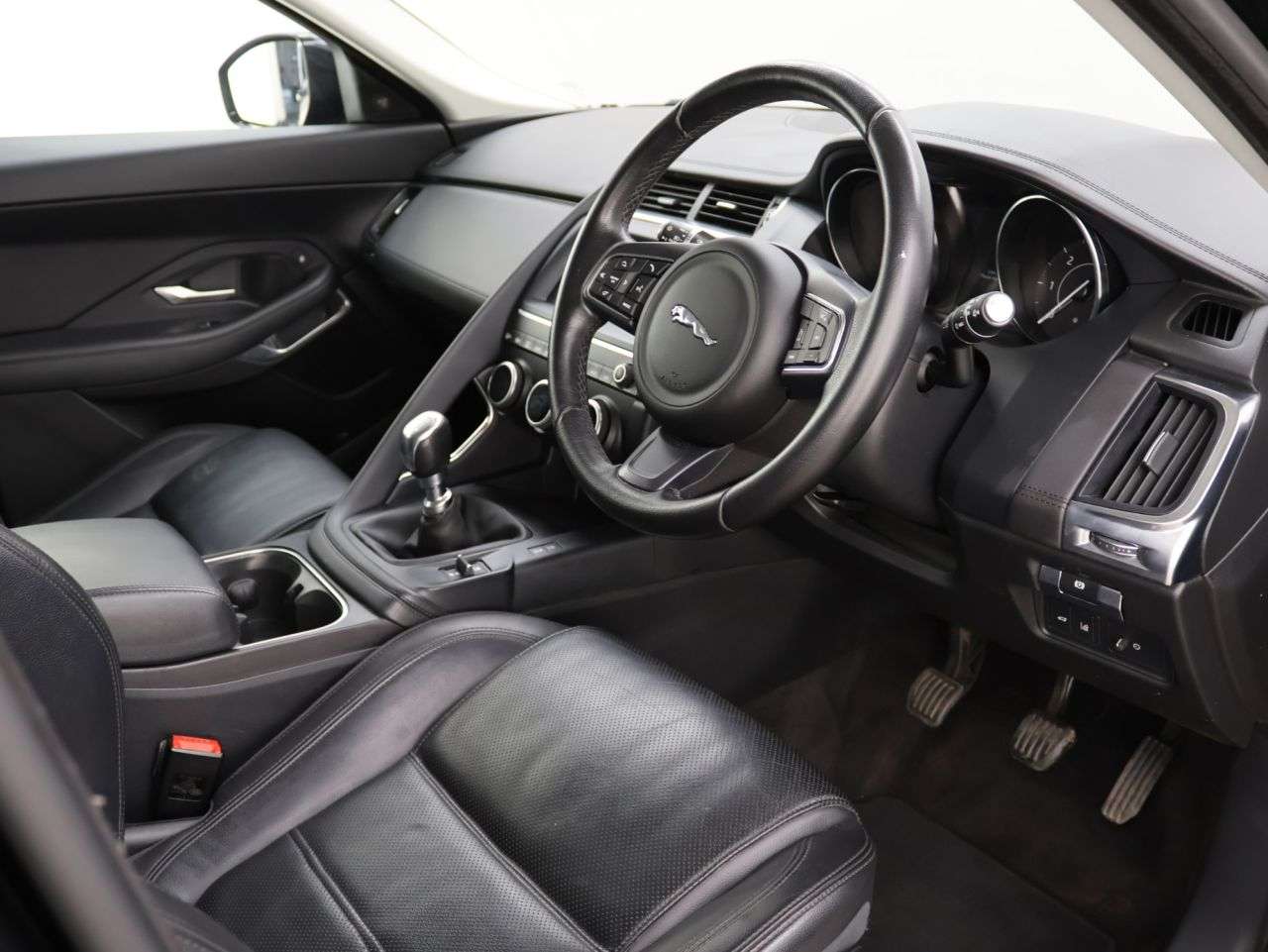 2019 JAGUAR E-PACE 2019 JAGUAR E-PACE