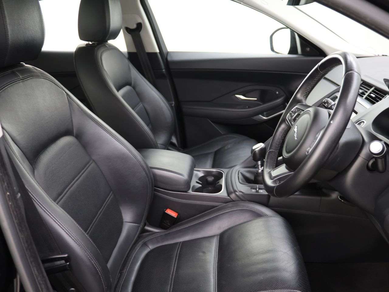 2019 JAGUAR E-PACE 2019 JAGUAR E-PACE