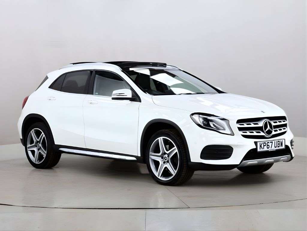 A 2017 MERCEDES-BENZ GLA CLASS 2.1 GLA220d AMG Line (Premium Plus) SUV 5dr Diesel 7G-DCT 4MATIC Euro 6 (s/ A 2017 MERCEDES-BENZ GLA CLASS 2.1 GLA220d AMG Line (Premium Plus) SUV 5dr Diesel 7G-DCT 4MATIC Euro 6 (s/