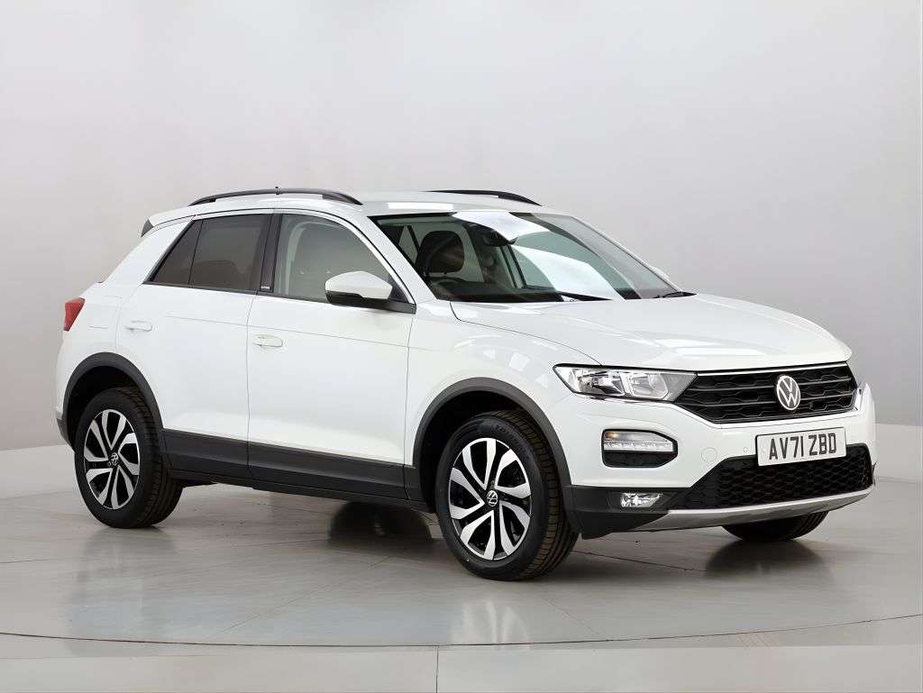 A 2022 VOLKSWAGEN T-ROC 1.5 TSI EVO Active SUV 5dr Petrol DSG Euro 6 (s/s) (150 ps) A 2022 VOLKSWAGEN T-ROC 1.5 TSI EVO Active SUV 5dr Petrol DSG Euro 6 (s/s) (150 ps)