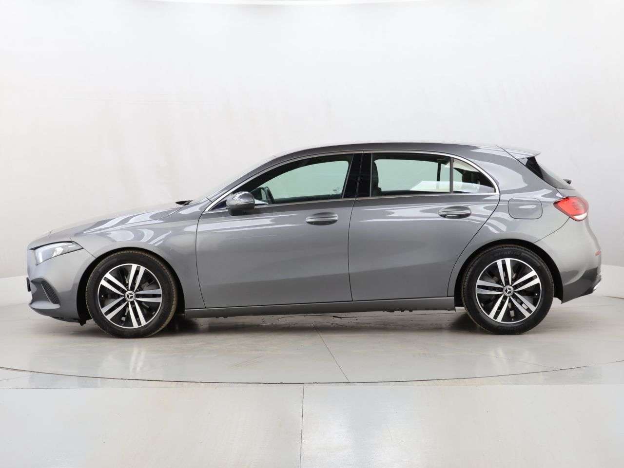 2021 MERCEDES-BENZ A CLASS 2021 MERCEDES-BENZ A CLASS