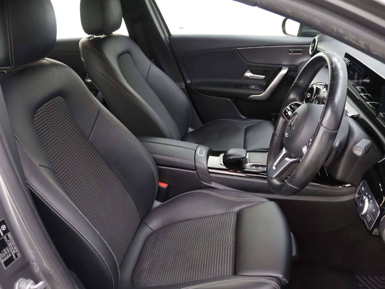 2021 MERCEDES-BENZ A CLASS 2021 MERCEDES-BENZ A CLASS