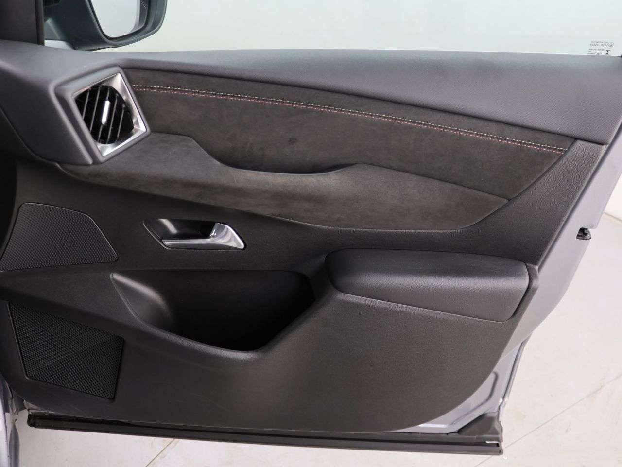 2021 DS AUTOMOBILES DS 3 2021 DS AUTOMOBILES DS 3