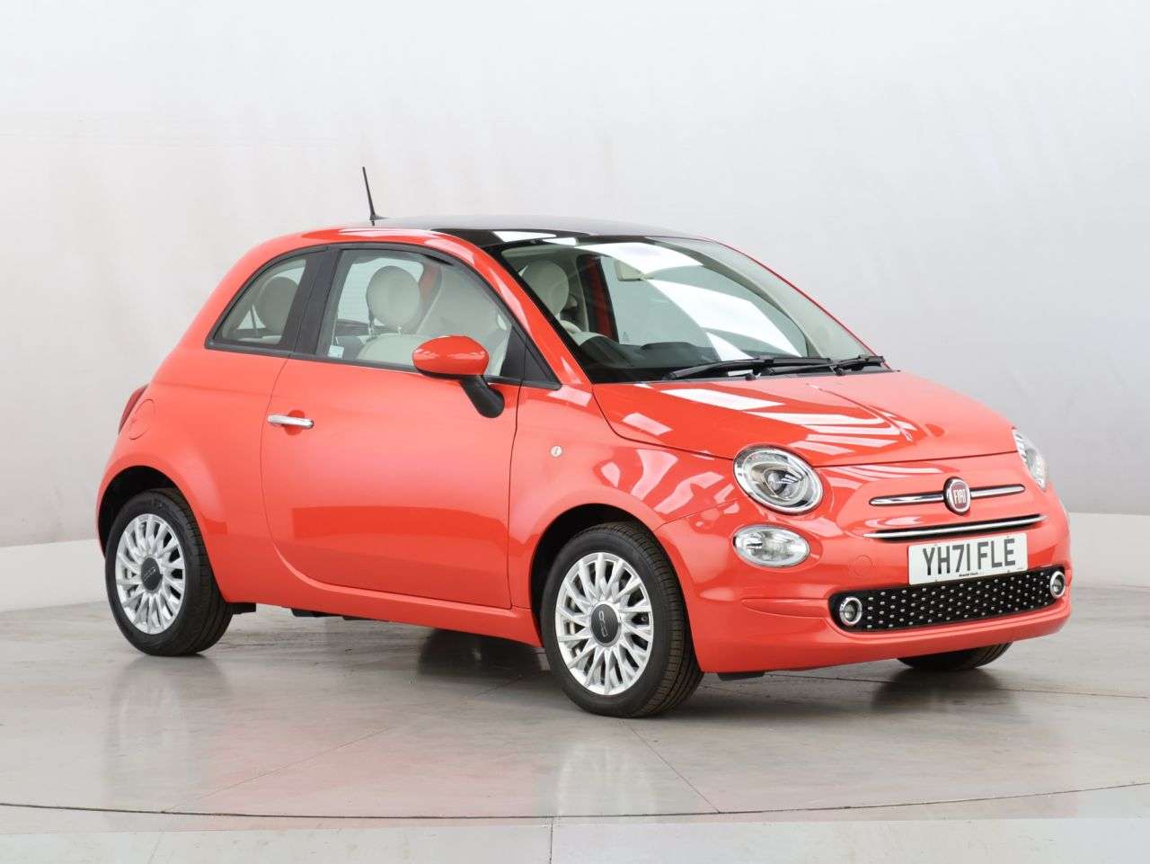 2021 FIAT 500 2021 FIAT 500