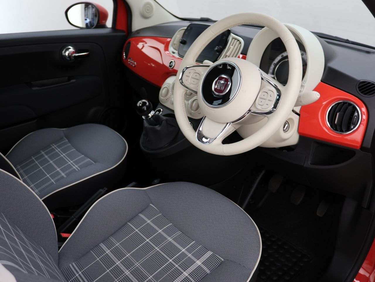 2021 FIAT 500 2021 FIAT 500