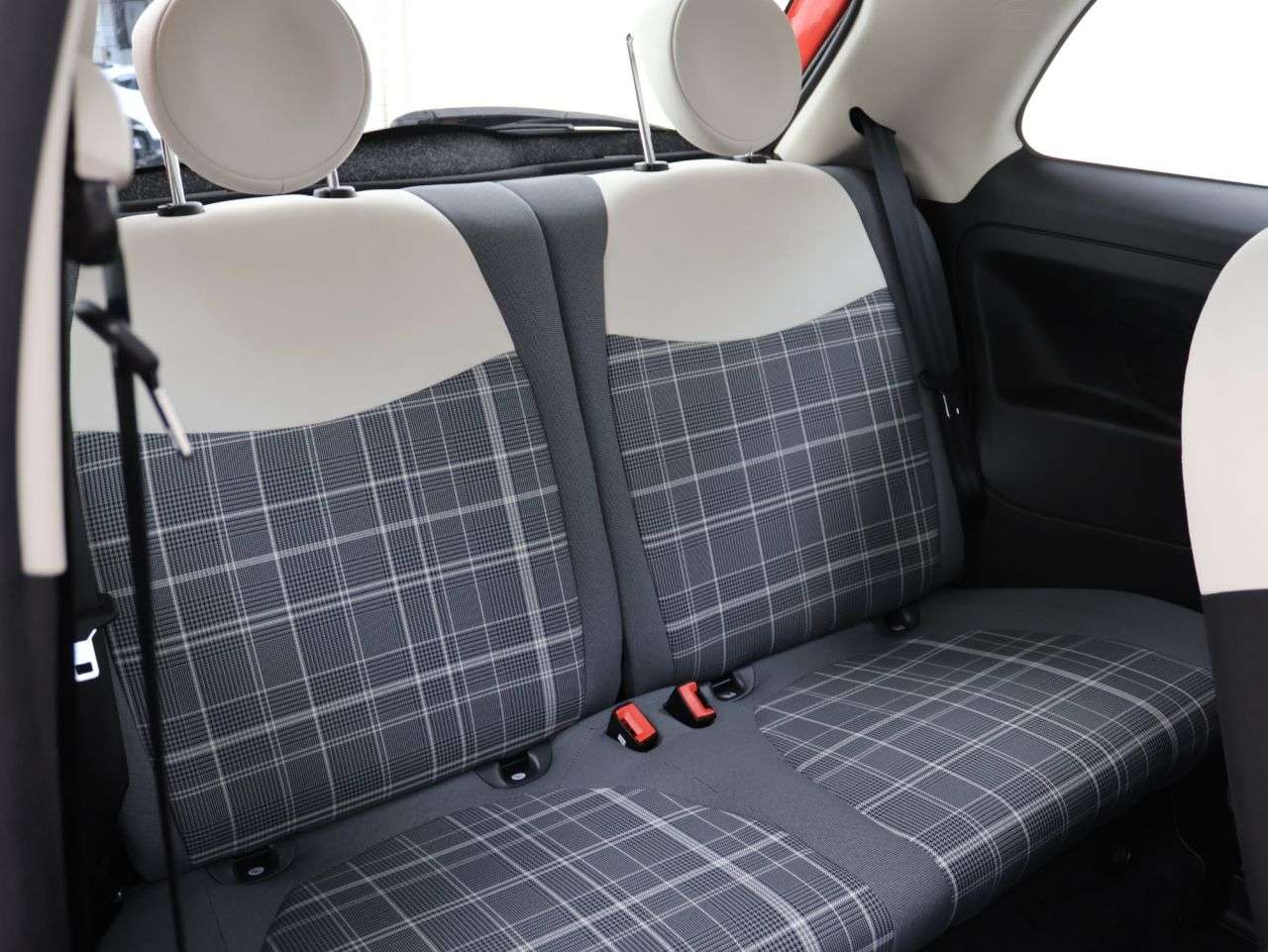 2021 FIAT 500 2021 FIAT 500