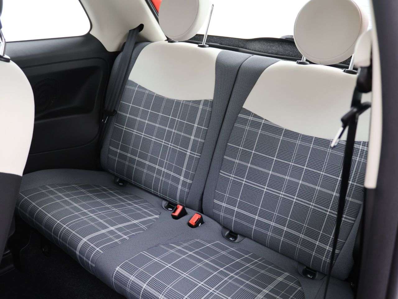 2021 FIAT 500 2021 FIAT 500