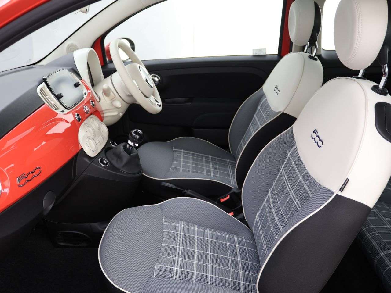 2021 FIAT 500 2021 FIAT 500