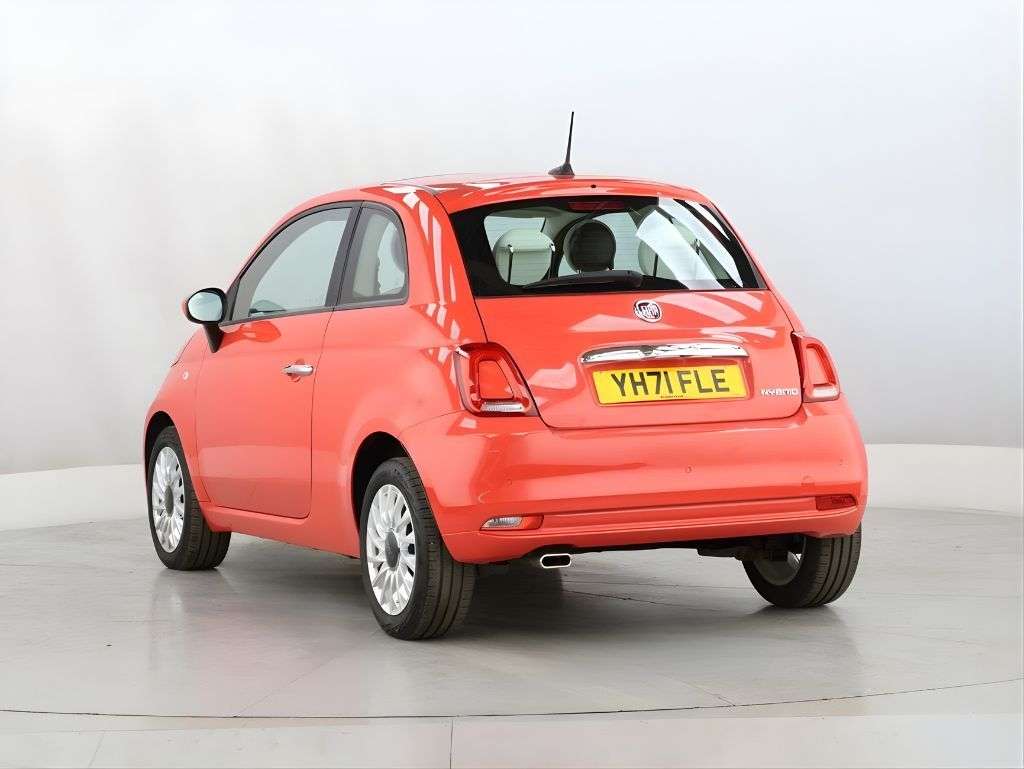 2021 FIAT 500 2021 FIAT 500