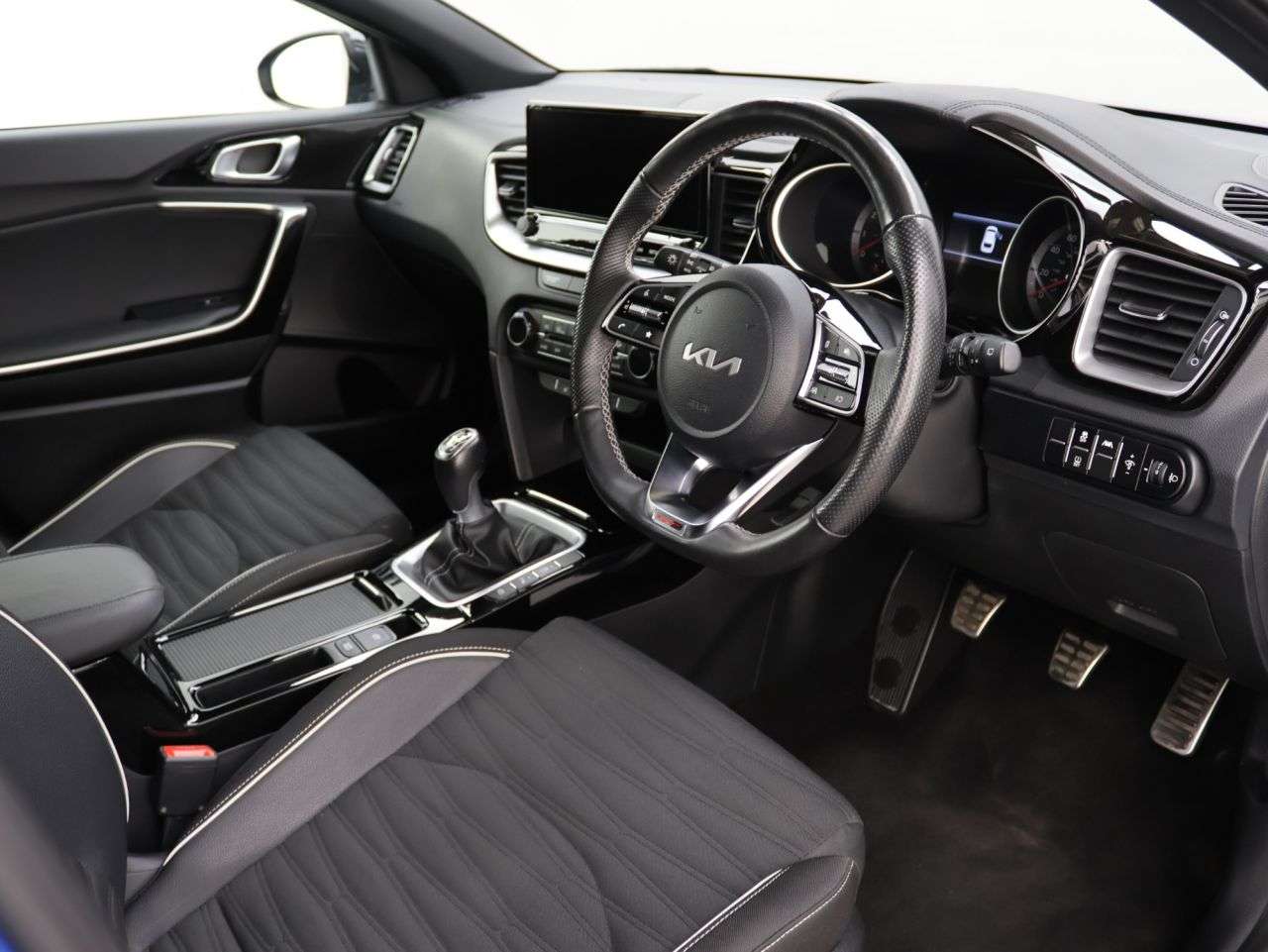 2022 KIA PROCEED 2022 KIA PROCEED