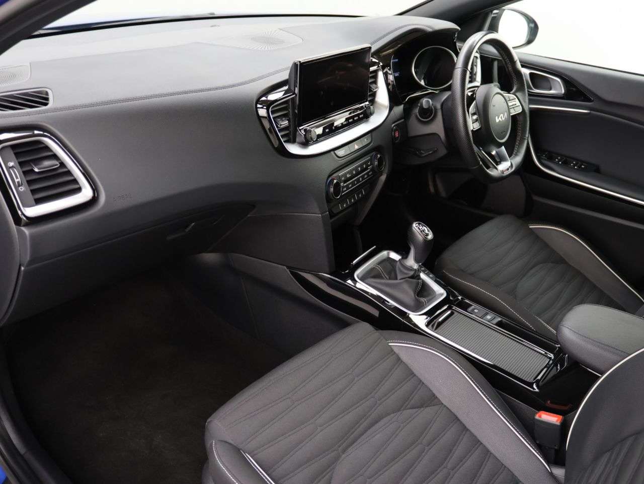 2022 KIA PROCEED 2022 KIA PROCEED