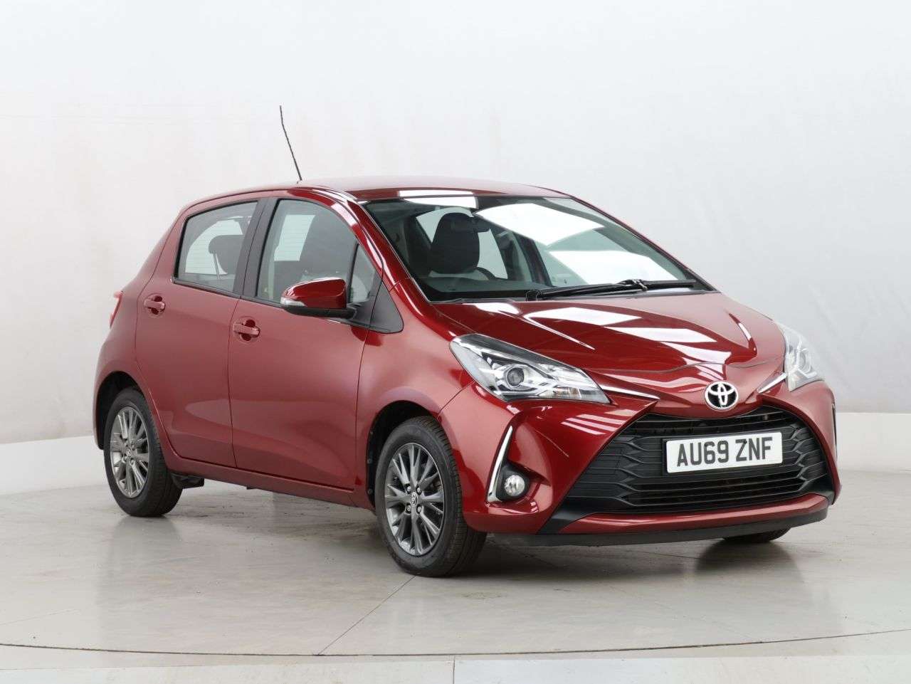 2019 TOYOTA YARIS 2019 TOYOTA YARIS