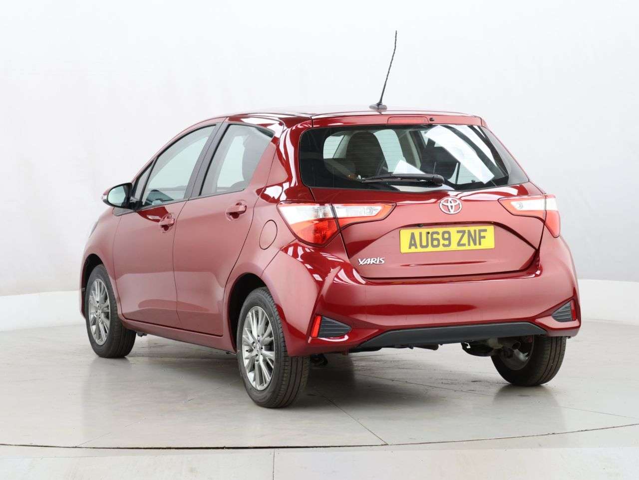 2019 TOYOTA YARIS 2019 TOYOTA YARIS