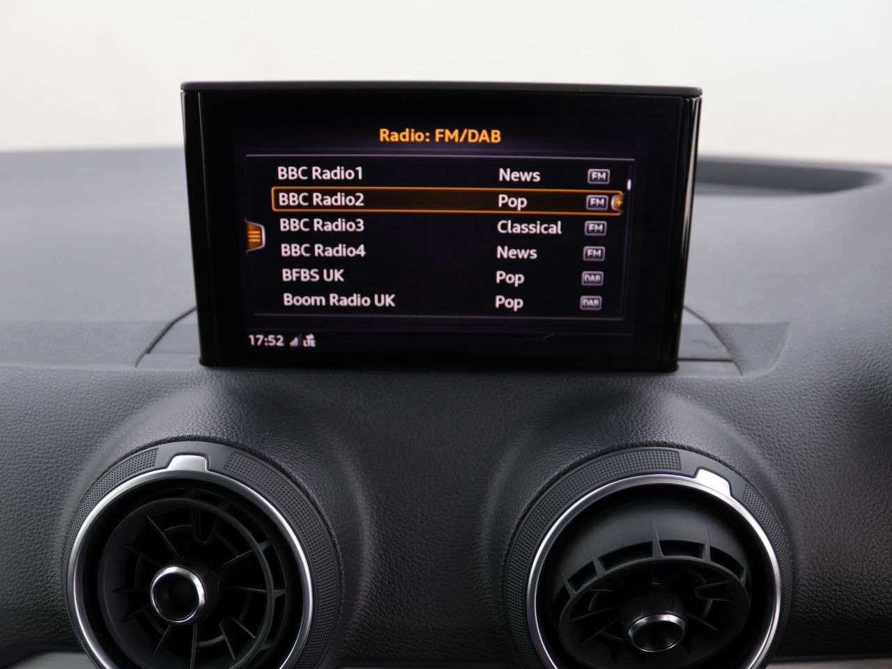 2020 AUDI Q2 2020 AUDI Q2