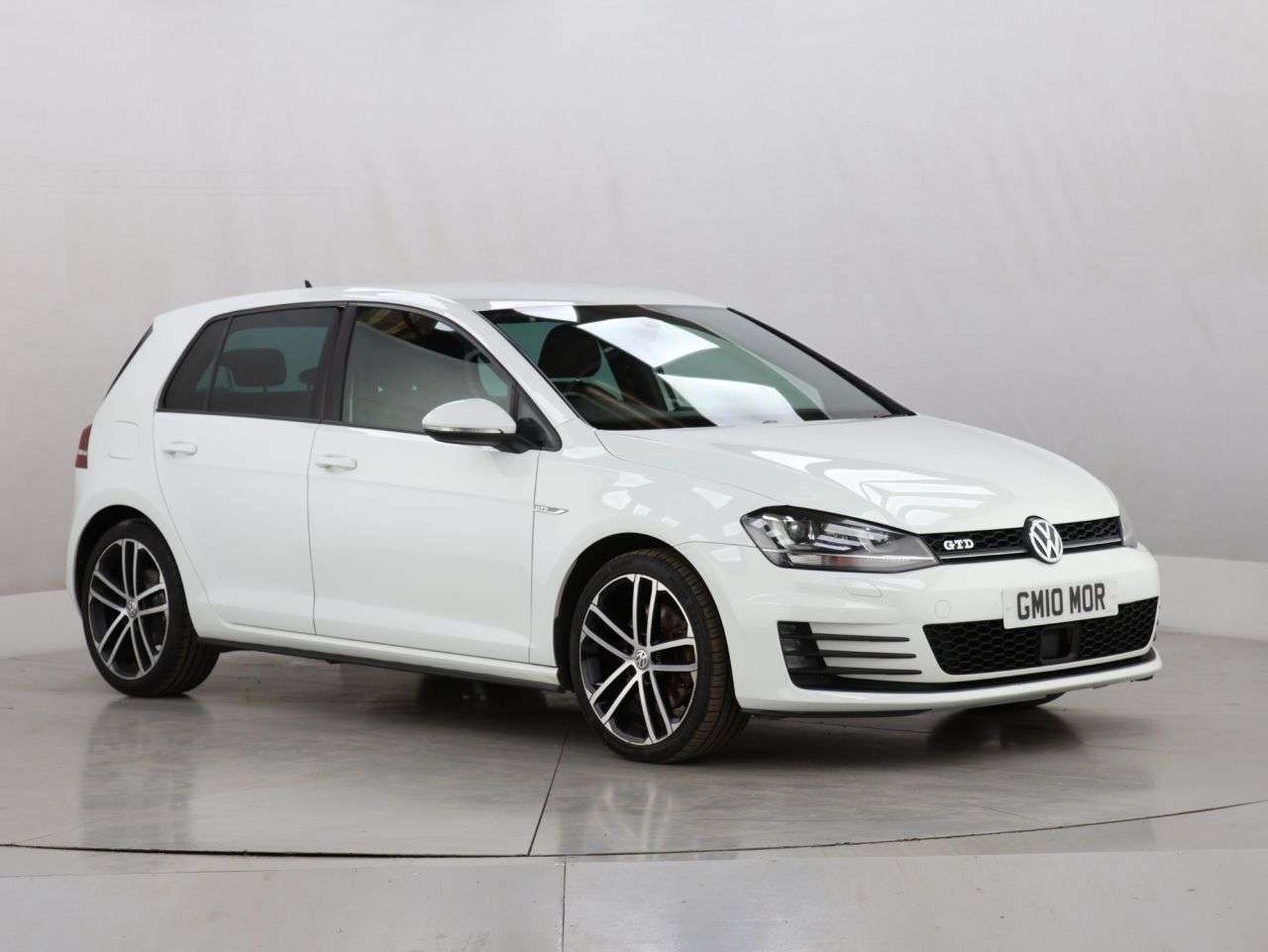 2017 VOLKSWAGEN GOLF 2017 VOLKSWAGEN GOLF