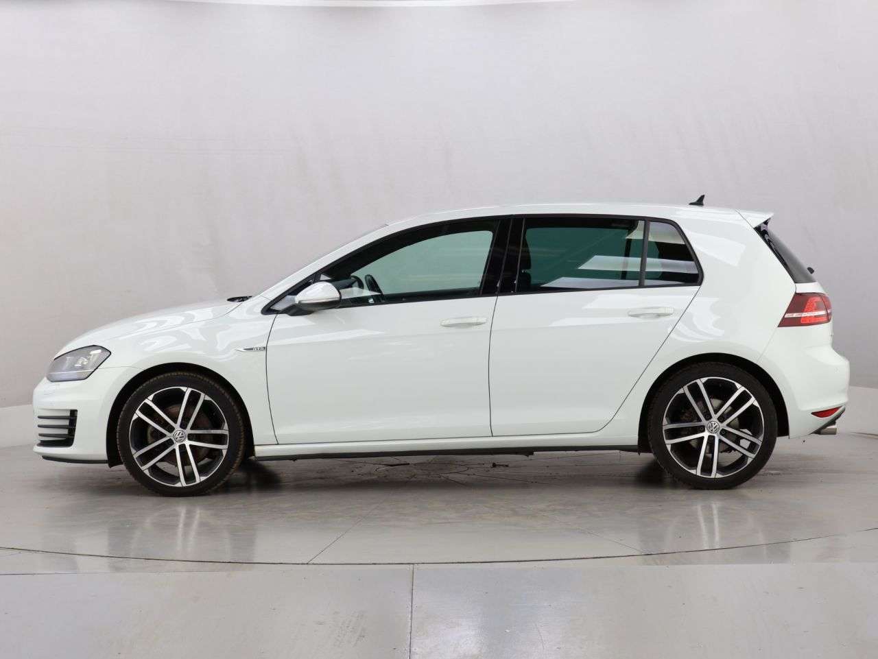 2017 VOLKSWAGEN GOLF 2017 VOLKSWAGEN GOLF