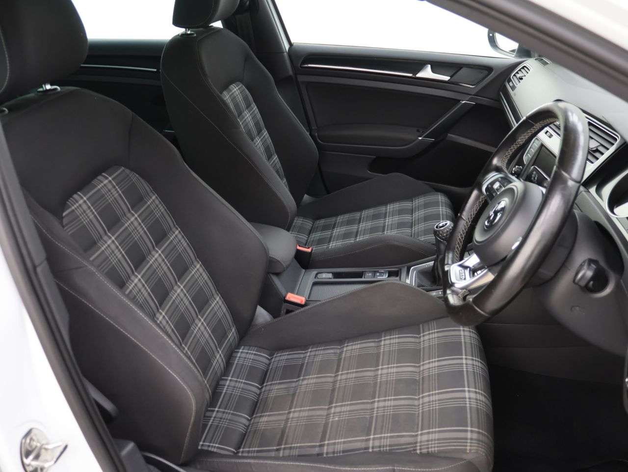 2017 VOLKSWAGEN GOLF 2017 VOLKSWAGEN GOLF