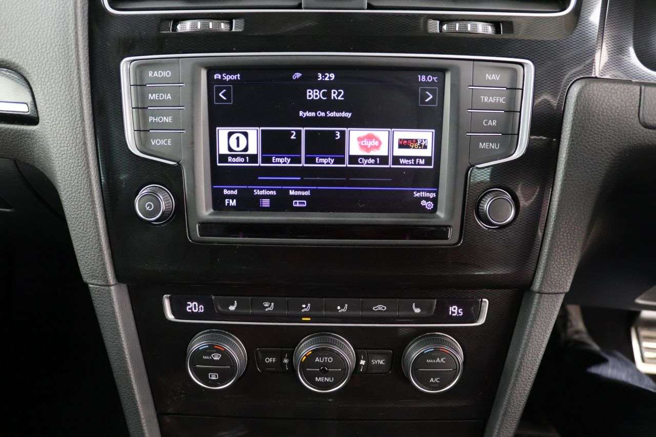 2017 VOLKSWAGEN GOLF 2017 VOLKSWAGEN GOLF