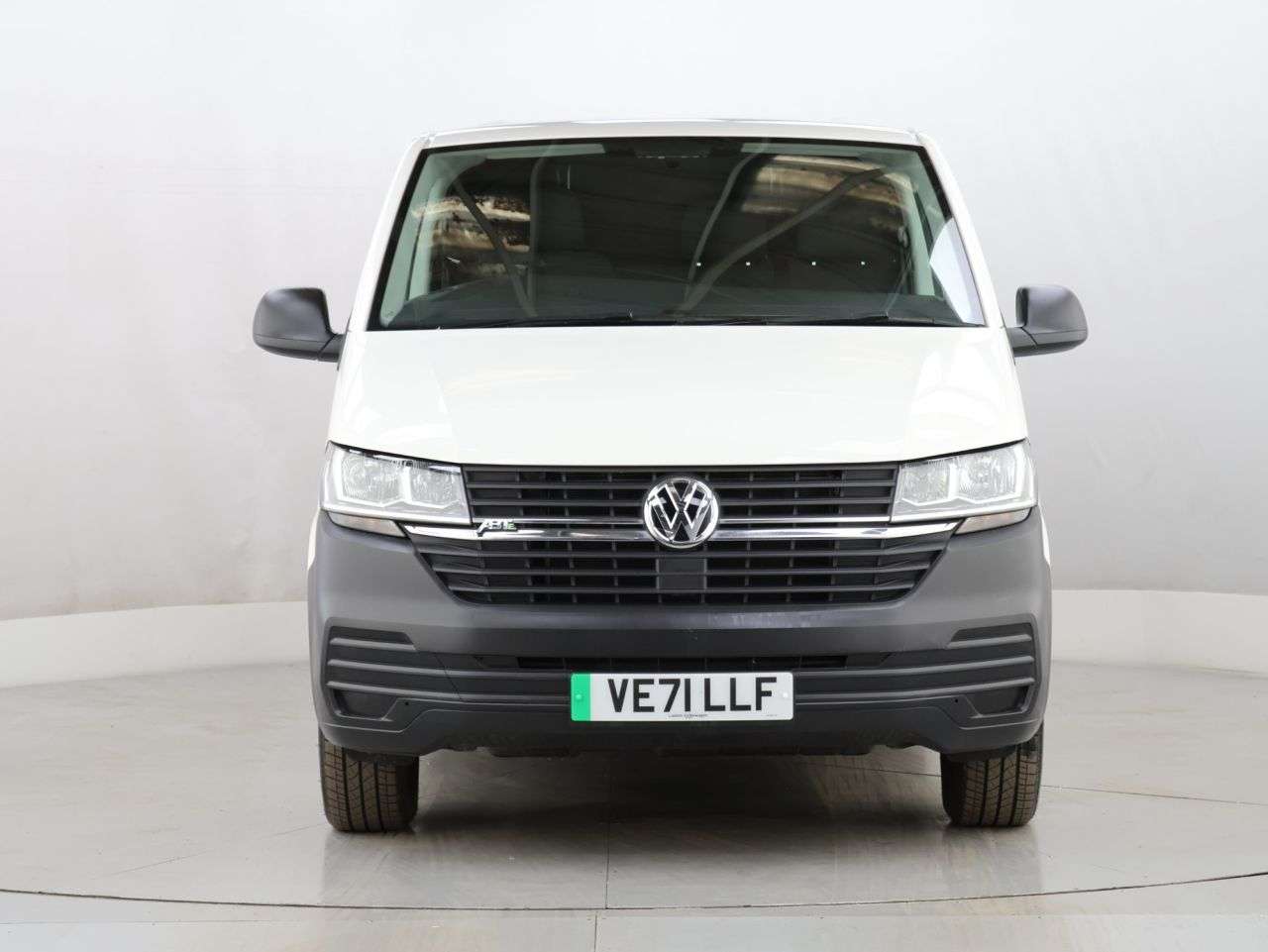 A 2021 VOLKSWAGEN TRANSPORTER T32 P/V BASE A 2021 VOLKSWAGEN TRANSPORTER T32 P/V BASE