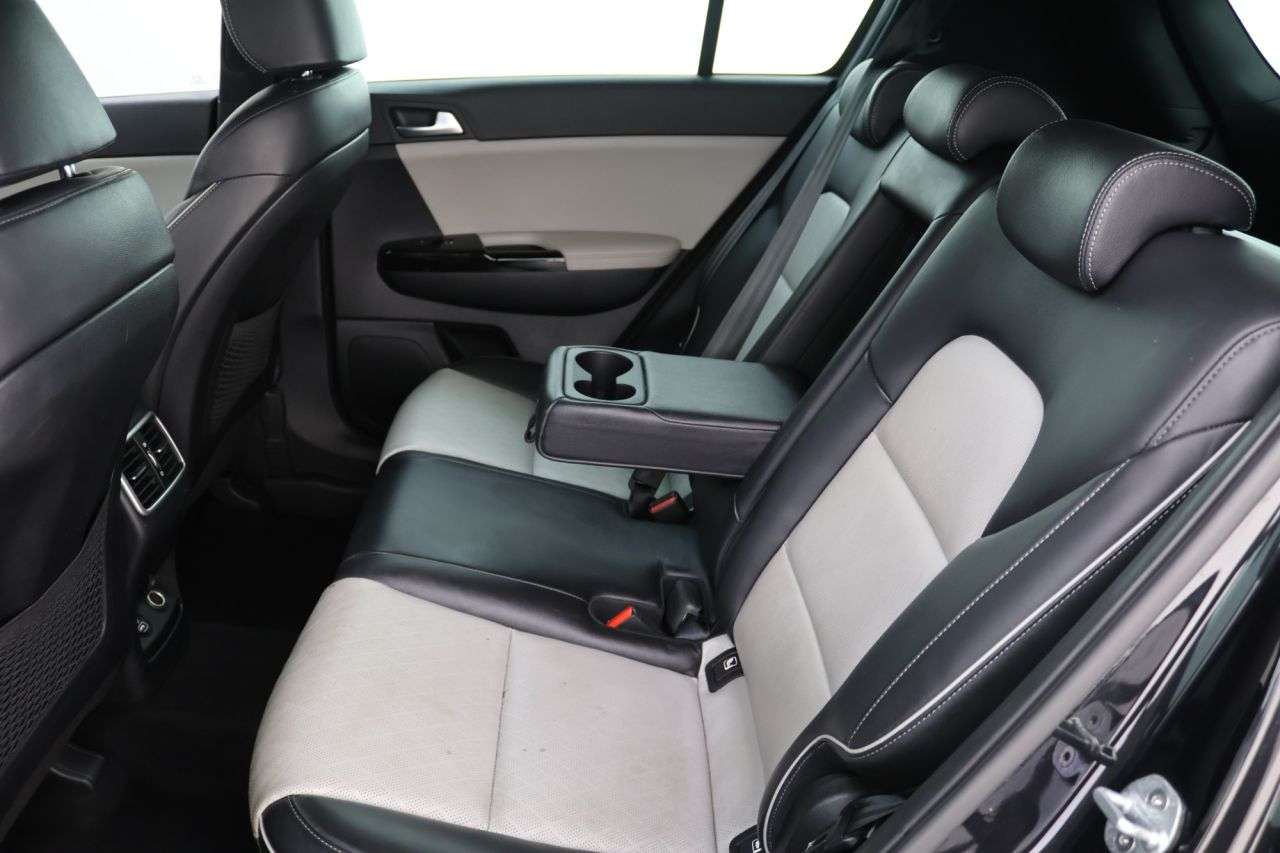 2021 KIA SPORTAGE 2021 KIA SPORTAGE