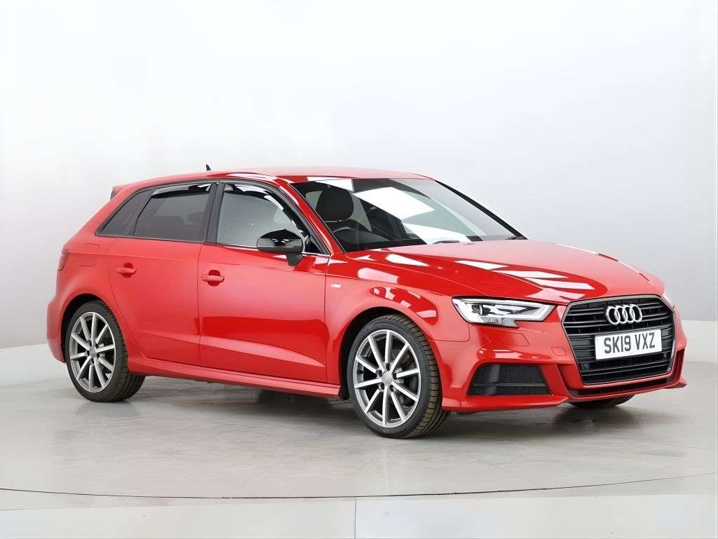 A 2019 AUDI A3 1.5 TFSI CoD 35 Black Edition Sportback 5dr Petrol S Tronic Euro 6 (s/s) (1 A 2019 AUDI A3 1.5 TFSI CoD 35 Black Edition Sportback 5dr Petrol S Tronic Euro 6 (s/s) (1