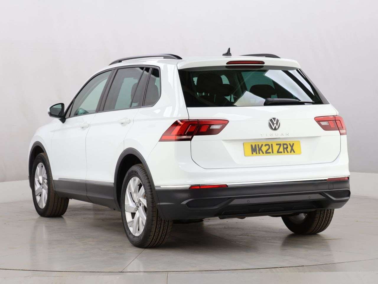 2021 VOLKSWAGEN TIGUAN 2021 VOLKSWAGEN TIGUAN