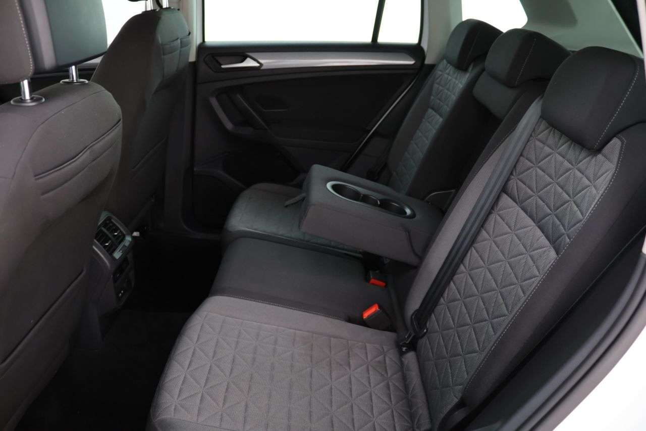 2021 VOLKSWAGEN TIGUAN 2021 VOLKSWAGEN TIGUAN