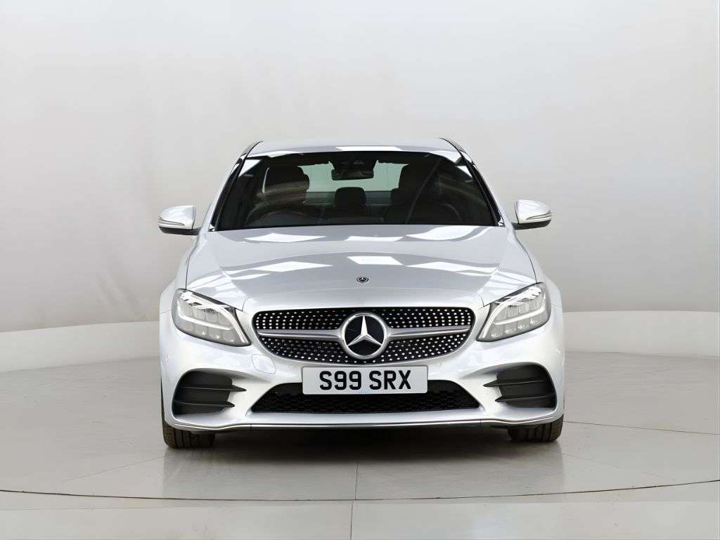 A 2019 MERCEDES-BENZ C CLASS 2.0 C300d AMG Line Saloon 4dr Diesel G-Tronic+ Euro 6 (s/s) (245 ps) A 2019 MERCEDES-BENZ C CLASS 2.0 C300d AMG Line Saloon 4dr Diesel G-Tronic+ Euro 6 (s/s) (245 ps)