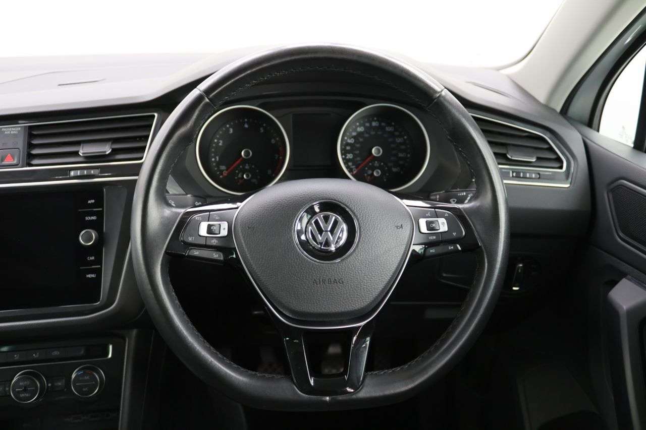 2019 VOLKSWAGEN TIGUAN 2019 VOLKSWAGEN TIGUAN