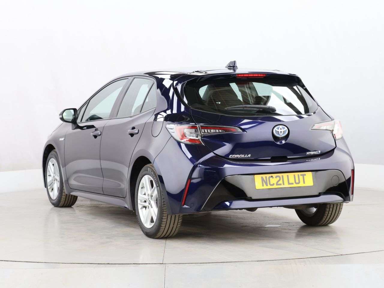 2021 TOYOTA COROLLA 2021 TOYOTA COROLLA