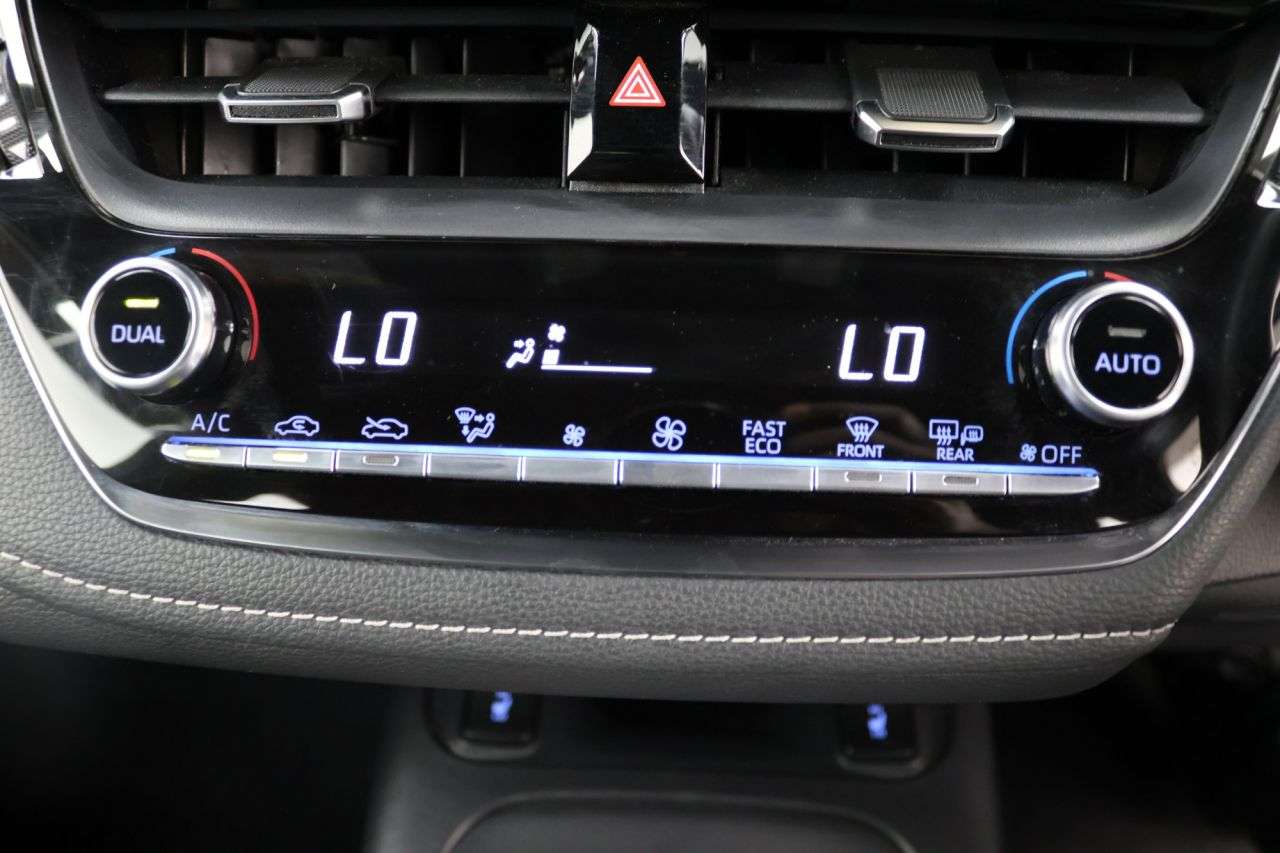 2021 TOYOTA COROLLA 2021 TOYOTA COROLLA