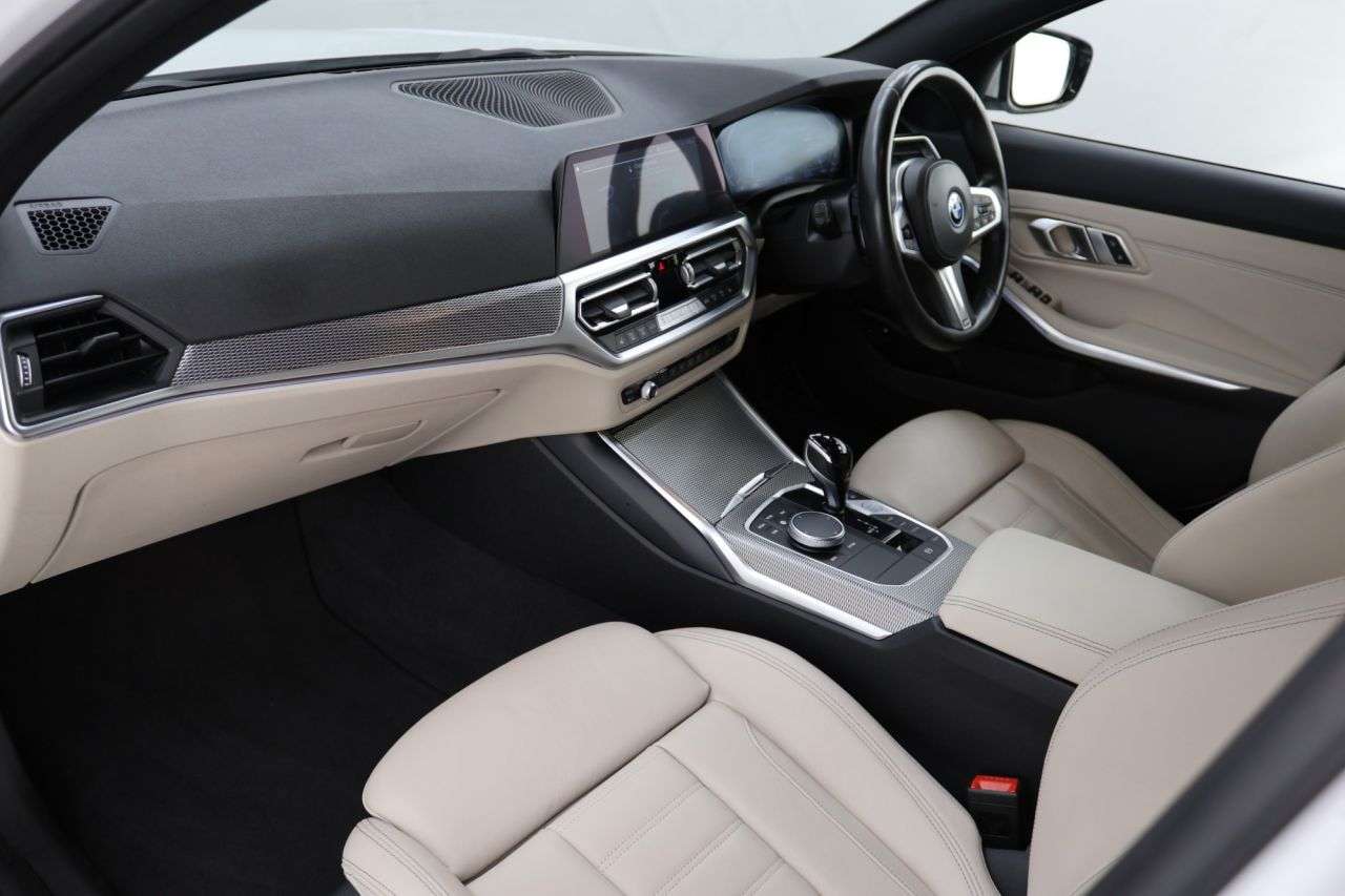 2021 BMW 3 SERIES 2021 BMW 3 SERIES