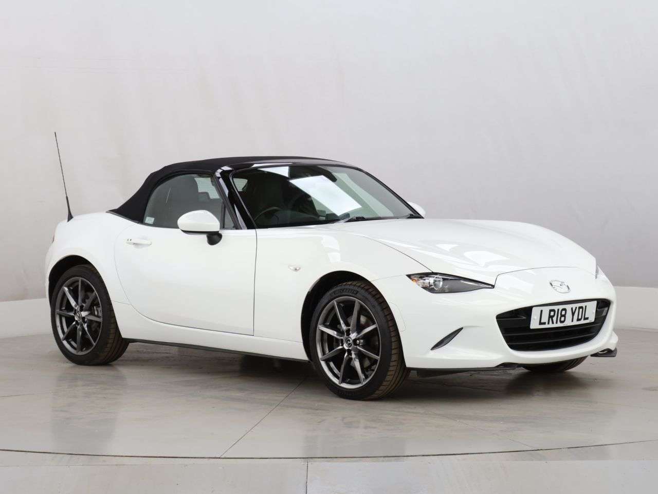2018 MAZDA MX-5 2018 MAZDA MX-5