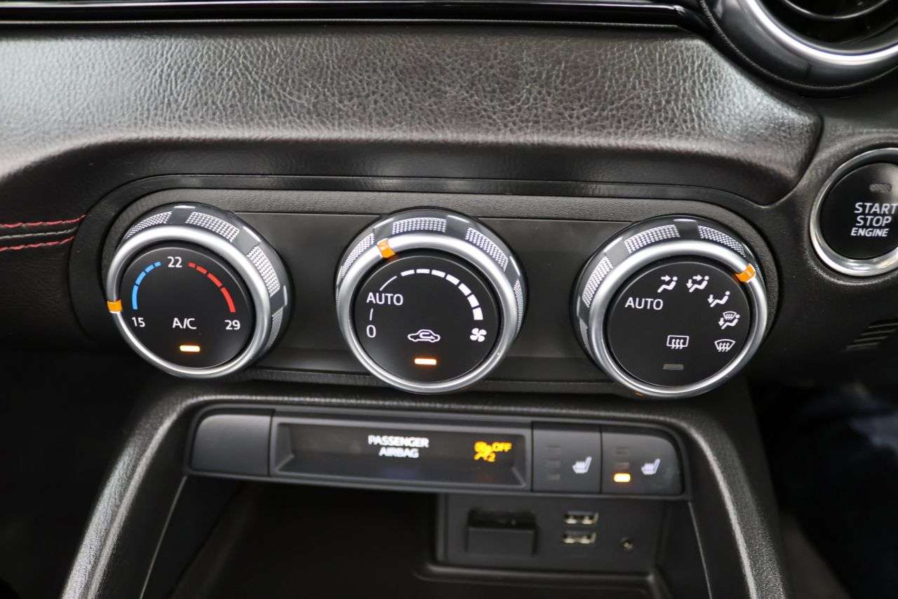 2018 MAZDA MX-5 2018 MAZDA MX-5