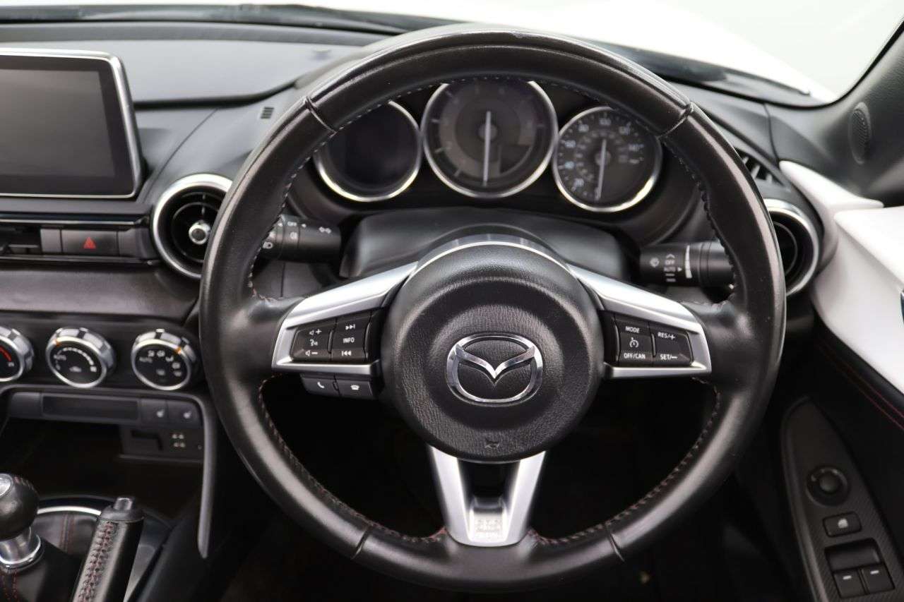 2018 MAZDA MX-5 2018 MAZDA MX-5