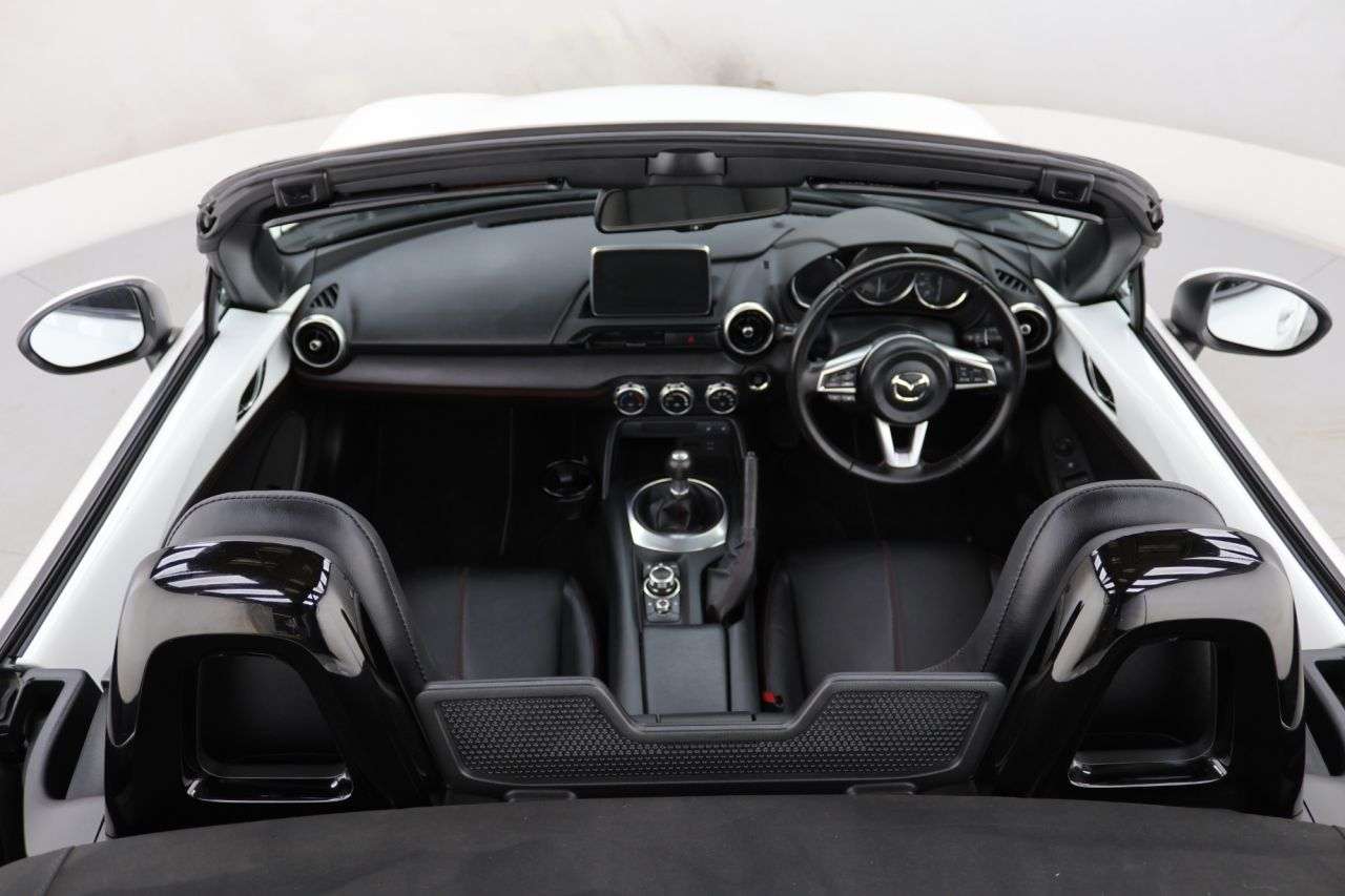 2018 MAZDA MX-5 2018 MAZDA MX-5