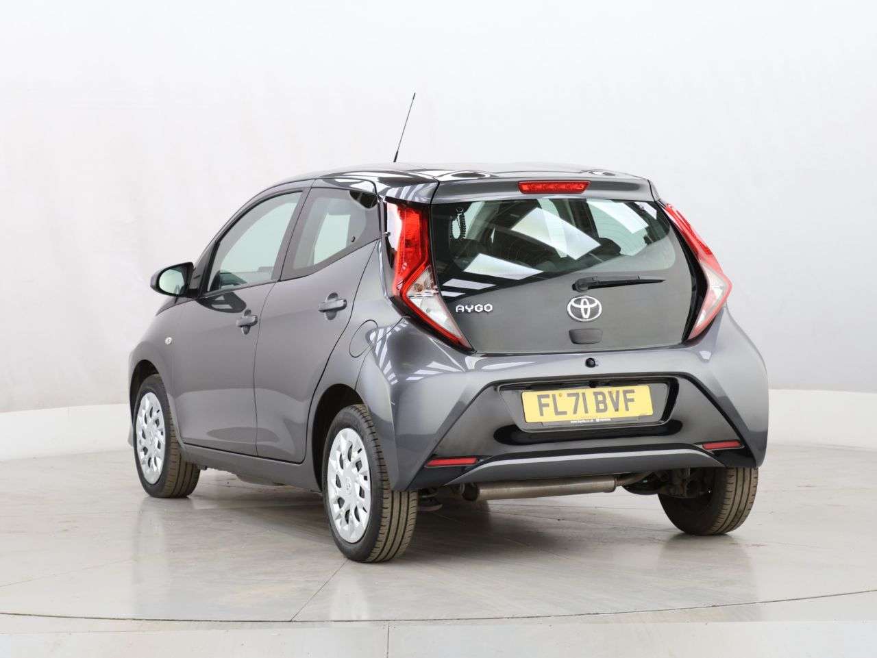 2021 TOYOTA AYGO 2021 TOYOTA AYGO
