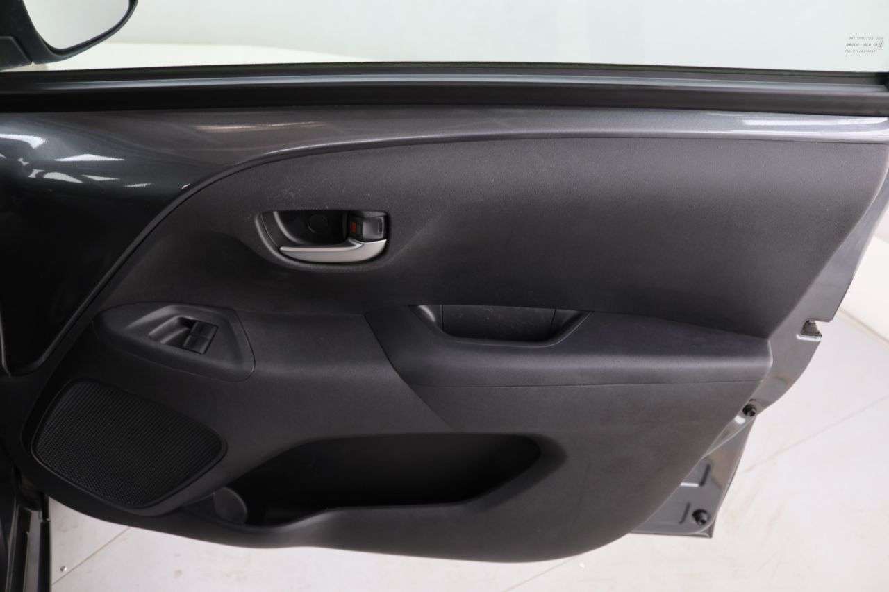 2021 TOYOTA AYGO 2021 TOYOTA AYGO