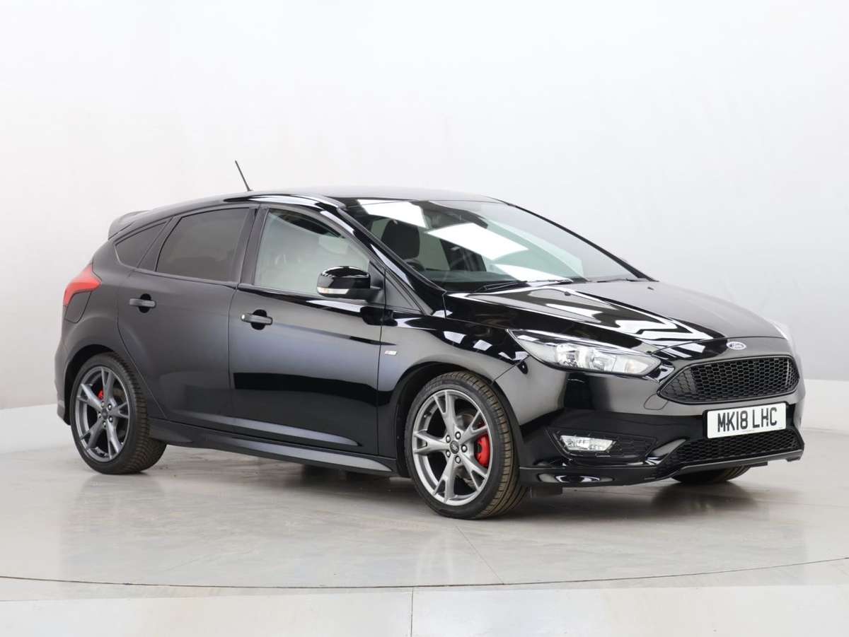 Check out this Ford Focus 2018 Petrol Manual